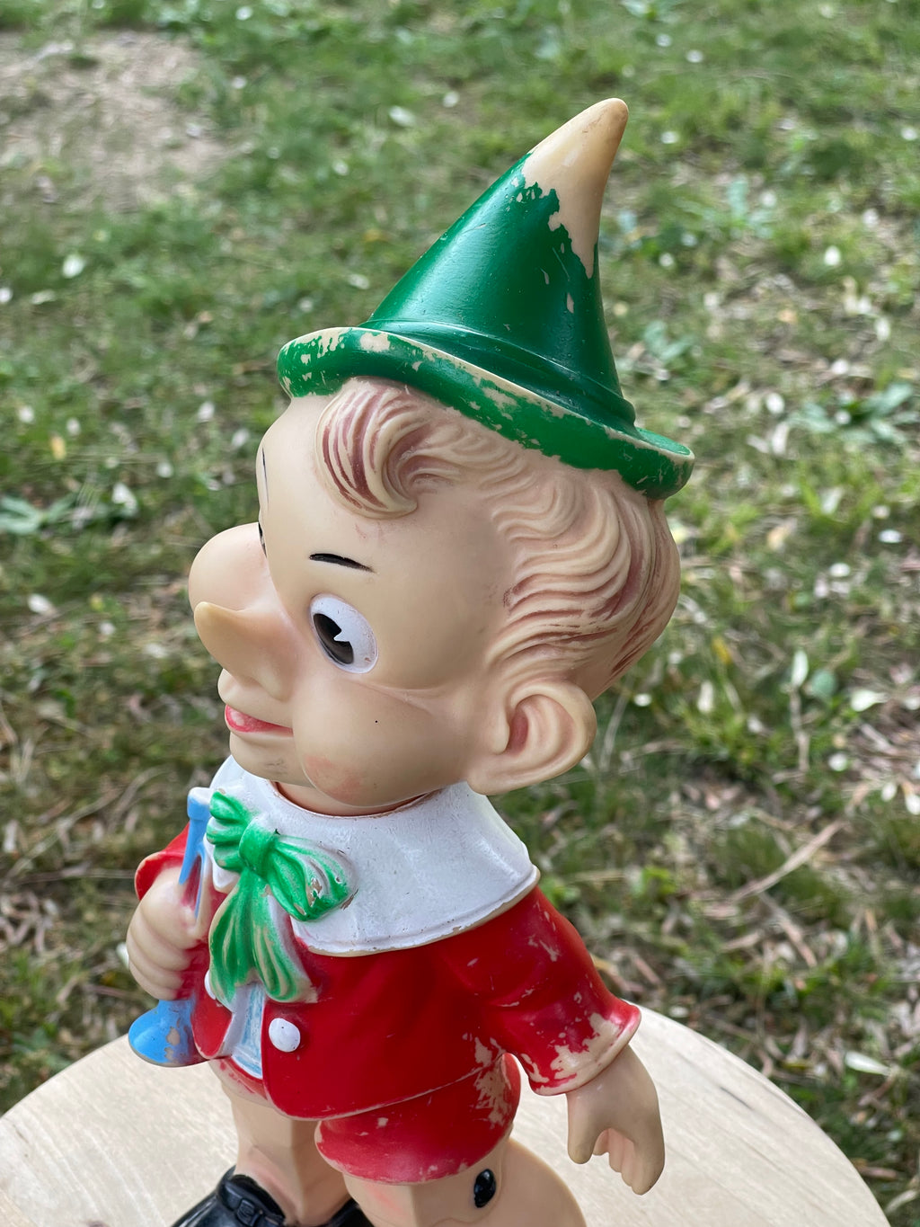Pupazzo Pinocchio vintage in gomma Ledra Plastic anni 60 con trombetta - H 38 cm