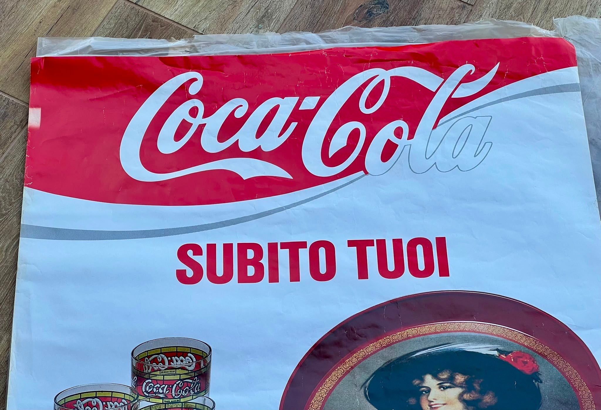 3 Manifesti Vintage Originali Anni '80 – Lotto Collezione Pubblicità e Sport (Coca-Cola, Centrale latte, Vela 1982) pezzo unico