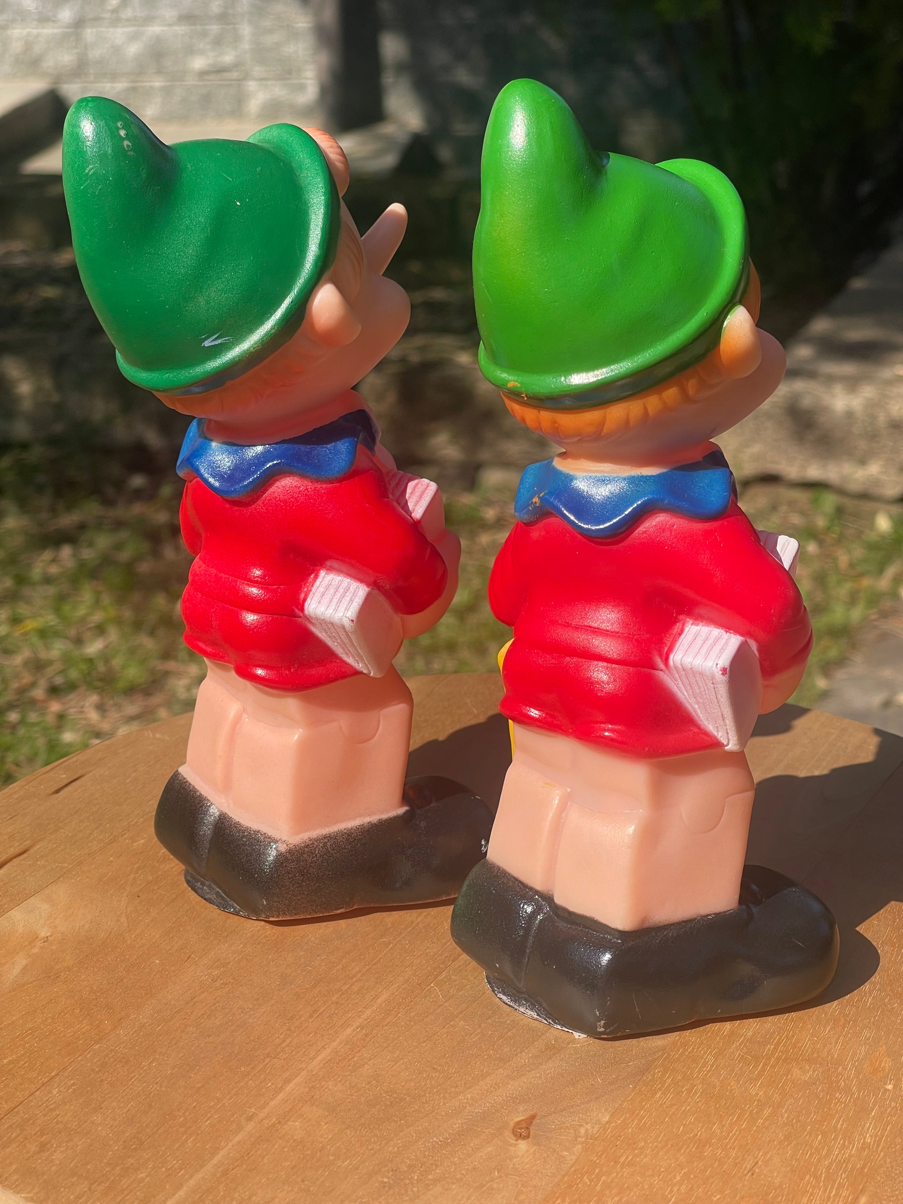 Coppia Pupazzi Pinocchio Vintage in Gomma Stile Ledra Anni 70/80 pupazzo Scolaro con Libro h20 cm
