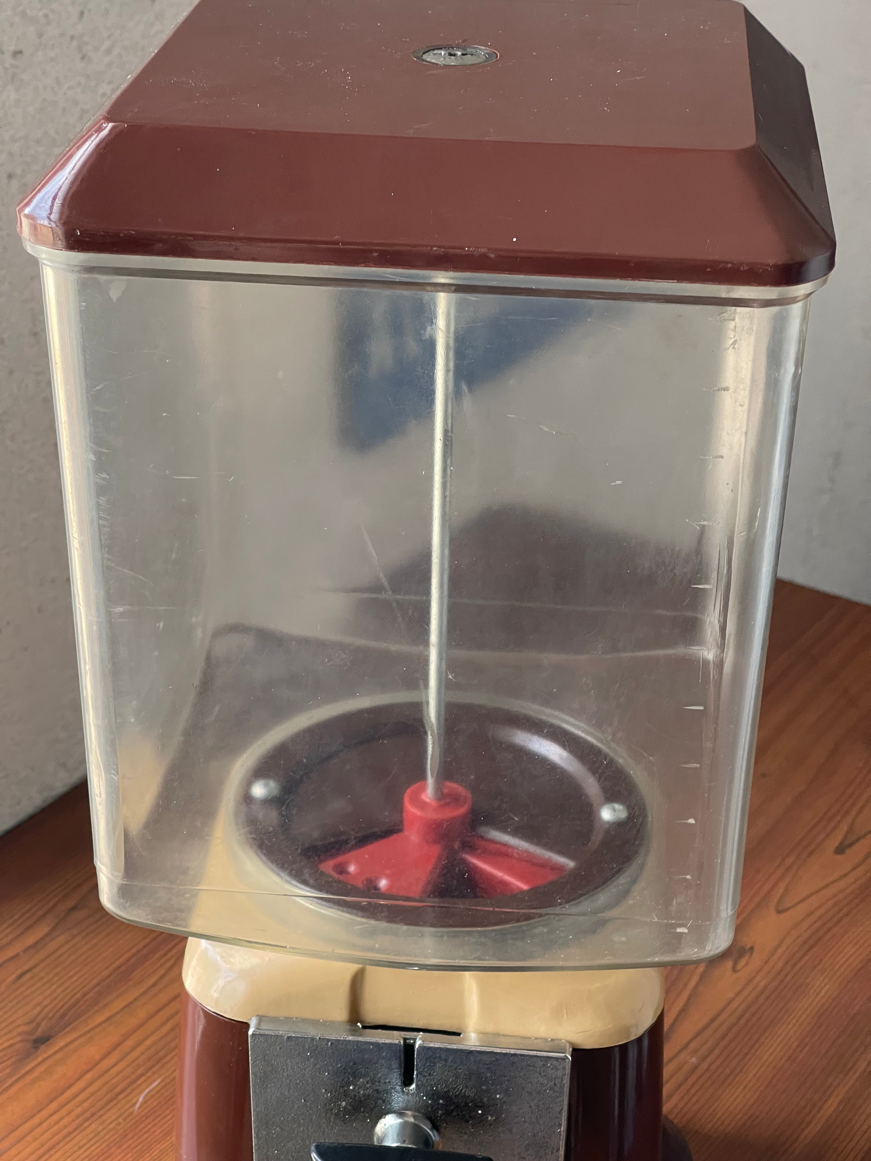 Distributore Automatico Vintage Anni '70 | Dispenser Caramelle e Noccioline Funzionante con Monete da 500 Lire (2 Monete Incluse) pezzo unico