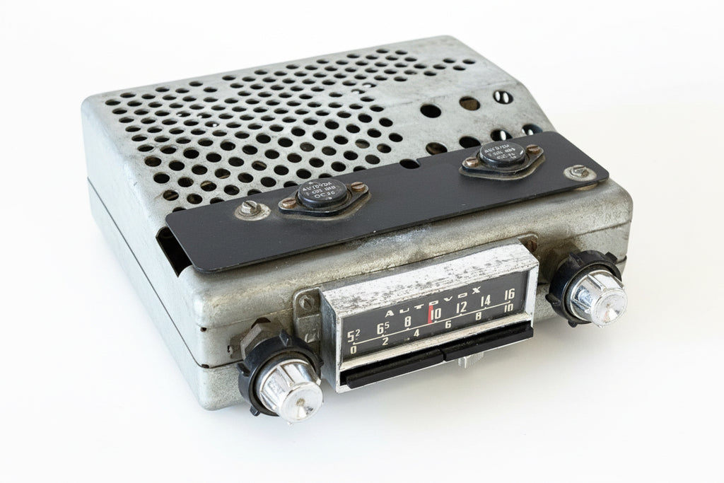 Autoradio Epoca Autovox RA 112 Vintage Anni '60 – Ibrida Valvole/Transistor OC26 pezzo unico