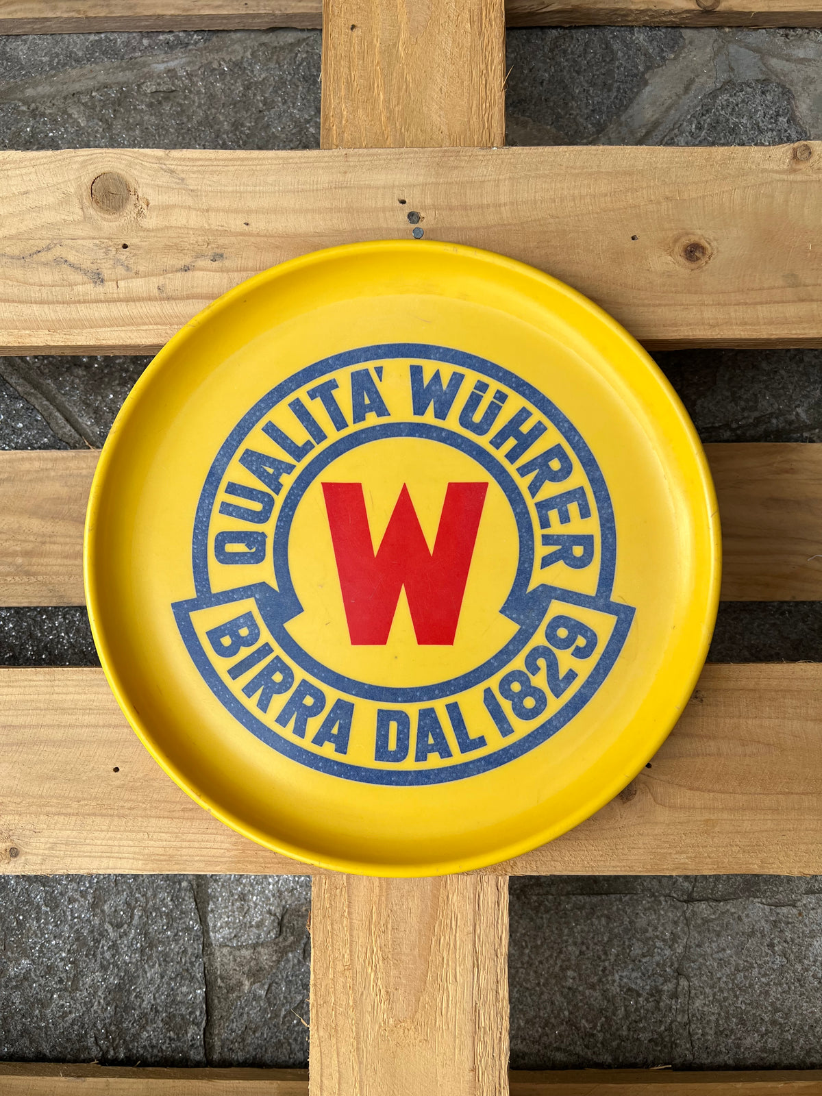Vassoio Vintage Birra Wührer Anni '70 – Oggetto Pubblicitario da Collezione Giallo pezzo unico