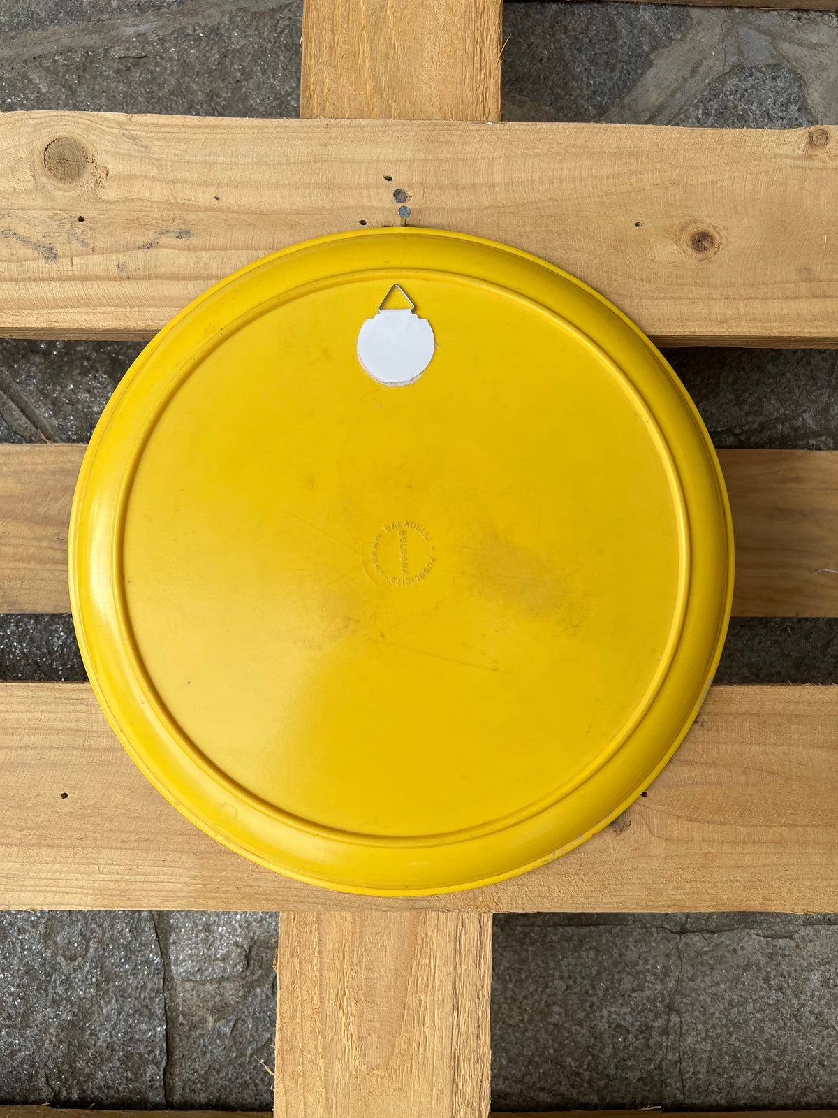 Vassoio Vintage Birra Wührer Anni '70 – Oggetto Pubblicitario da Collezione Giallo pezzo unico