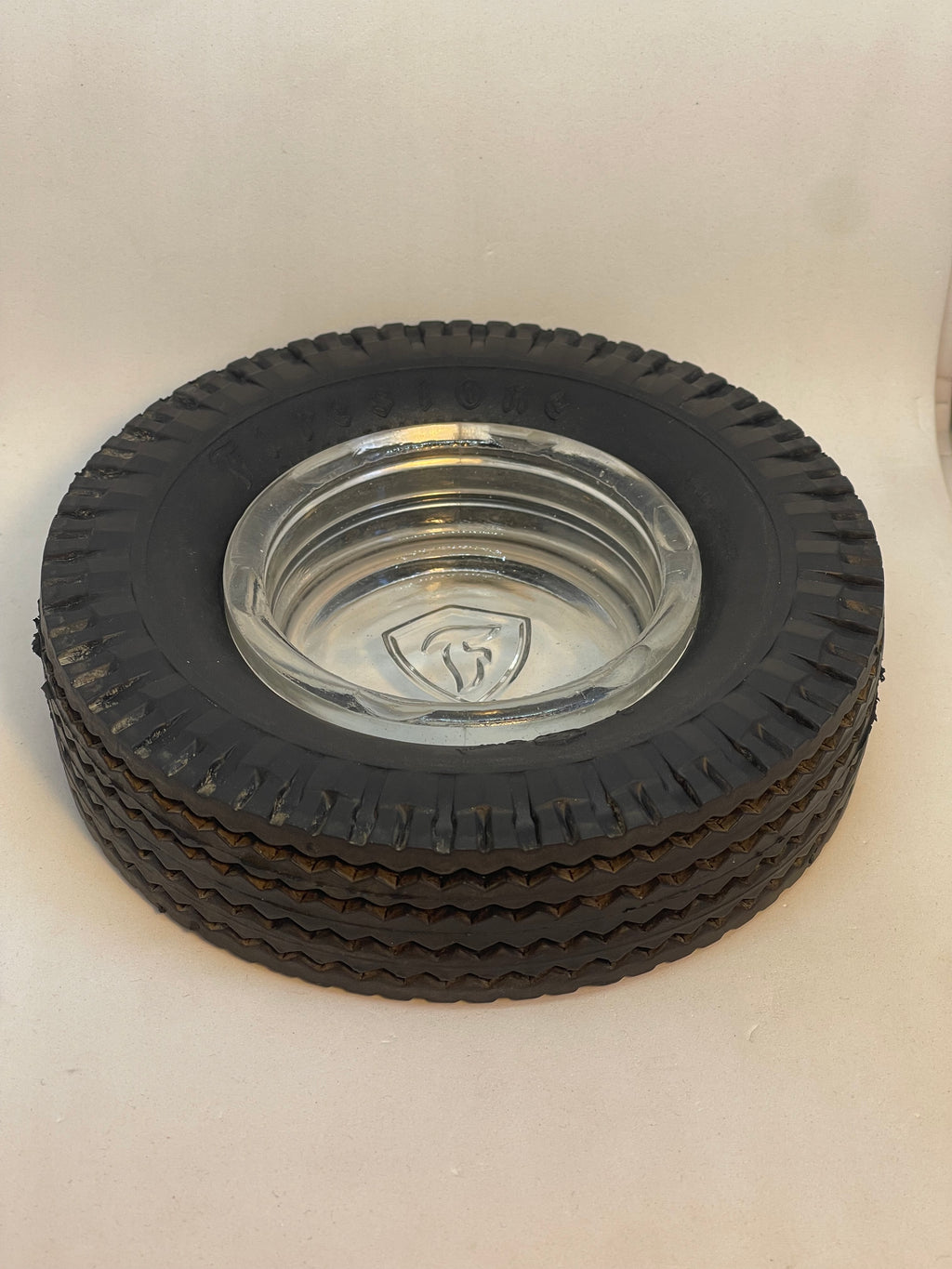 Posacenere Vintage Firestone in Gomma e Vetro - Gadget Automobilia Epoca