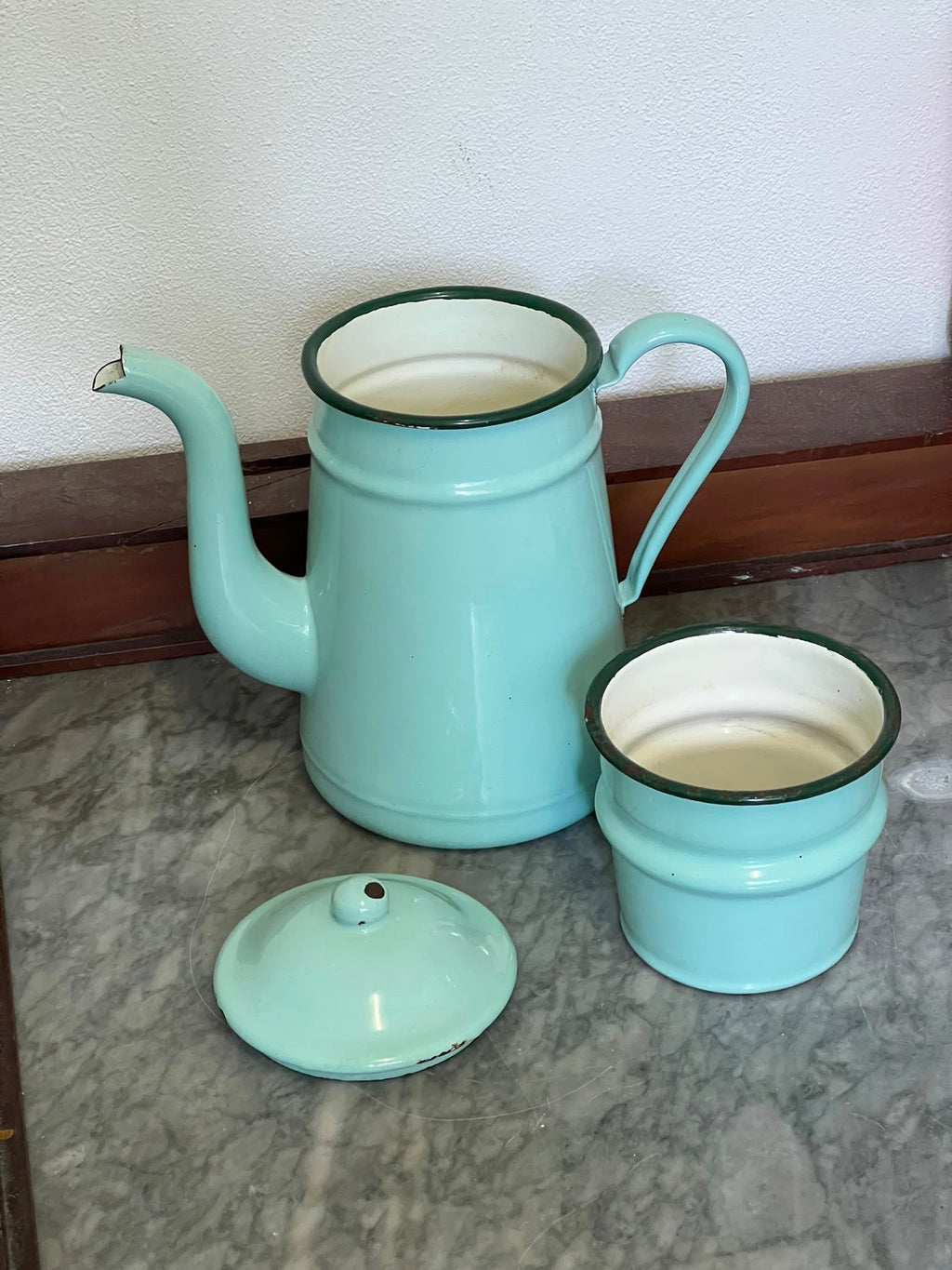 Caffettiera Vintage Francese in Lamiera Smaltata – Verde Menta (Novecento) pezzo unico