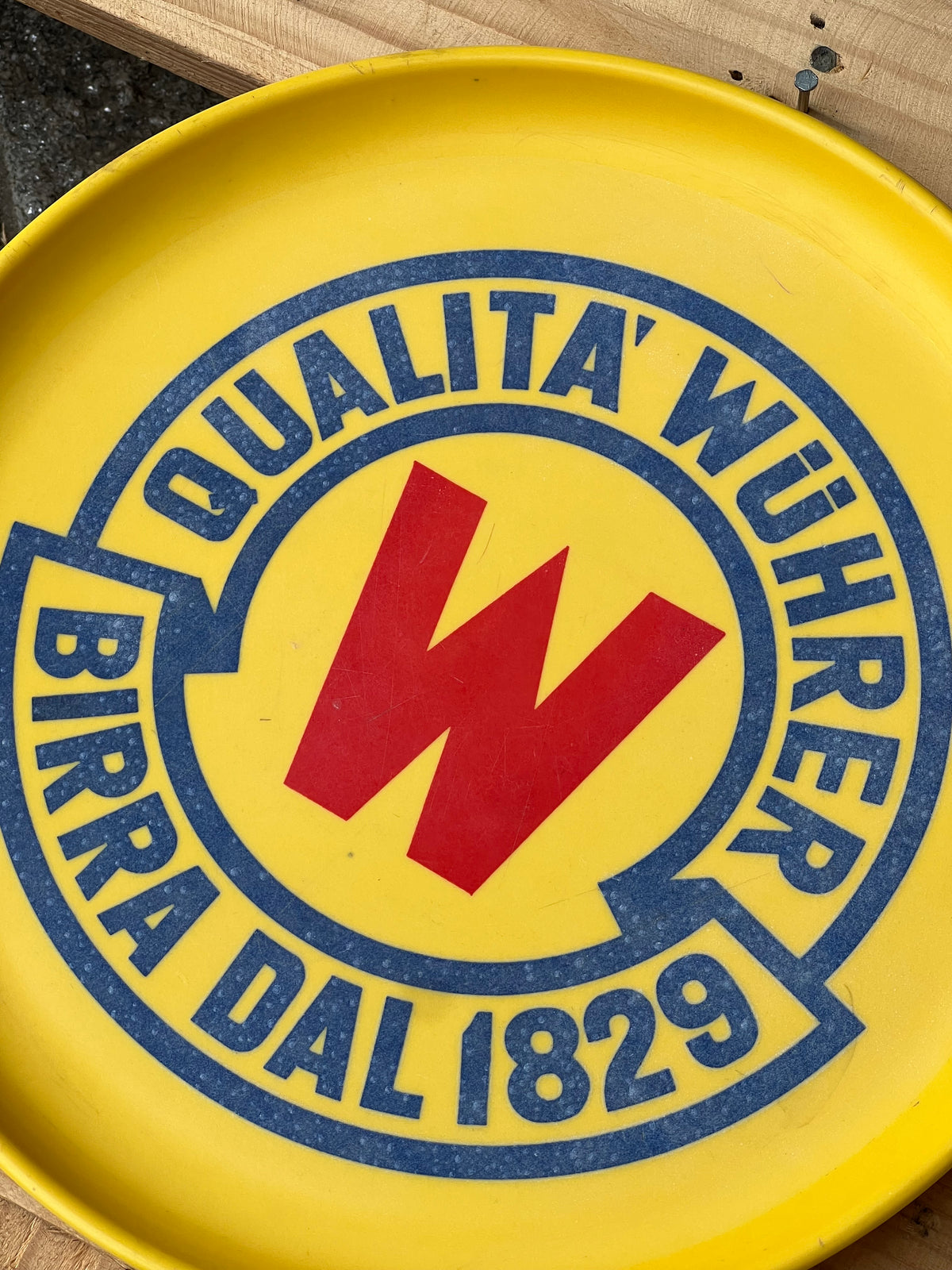 Vassoio Vintage Birra Wührer Anni '70 – Oggetto Pubblicitario da Collezione Giallo pezzo unico