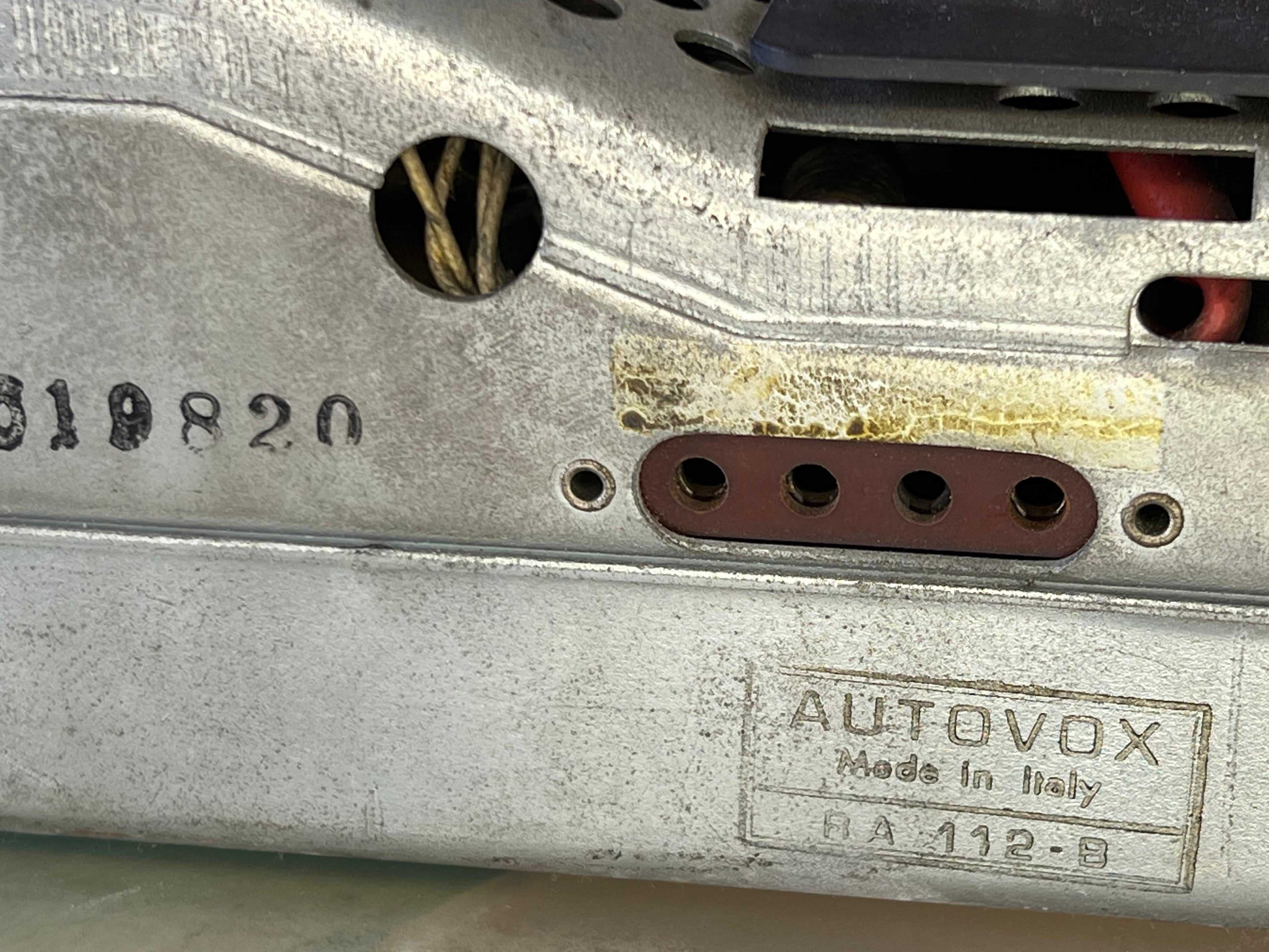Autoradio Epoca Autovox RA 112 Vintage Anni '60 – Ibrida Valvole/Transistor OC26 pezzo unico