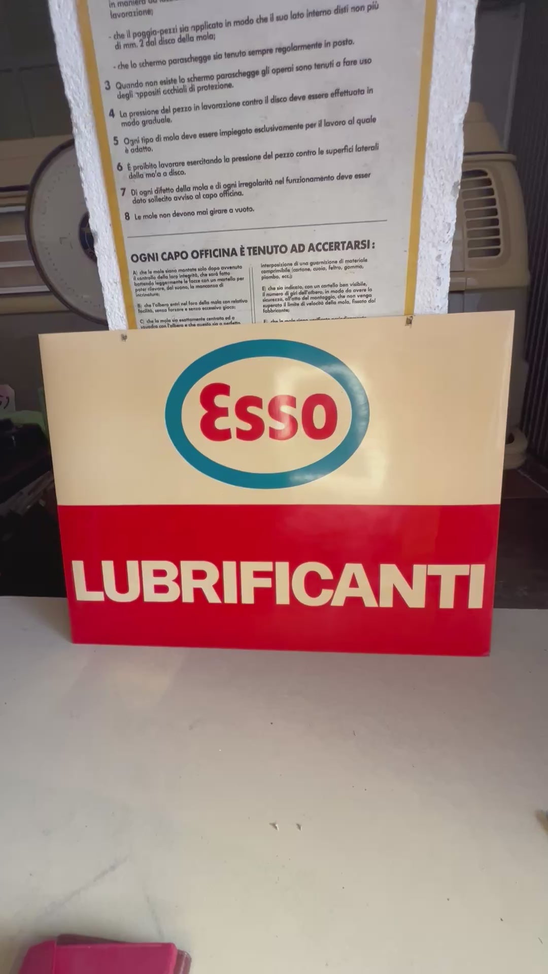 Cartonato Pubblicitario Cellografato Esso Lubrificanti Anni '60 – raro Cartello Vetrina Vintage Originale